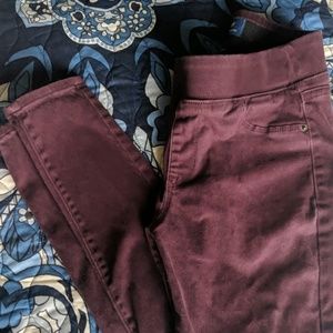 SOLD Old Navy stretch jeans